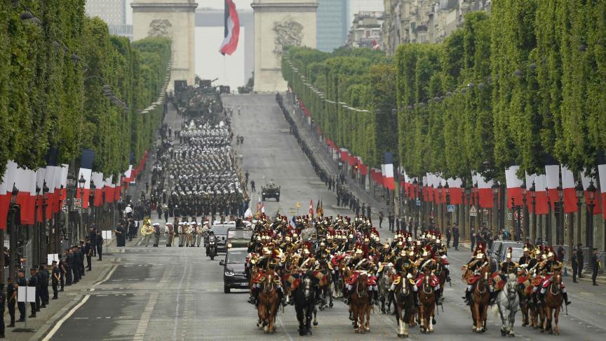 PoeticStay - Paris 14 Juillet 2