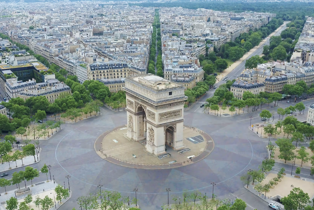 A day to discover the most beautiful places in Paris